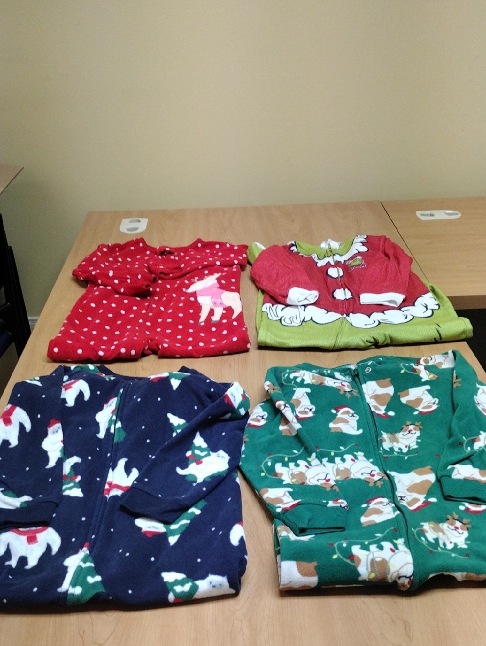 Red and Green Holiday Kids Pajama Sets - Cozy Festive Sleepwear